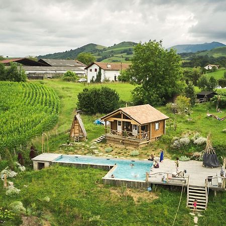 Les Fous Du Village Saint-Esteben Exterior photo